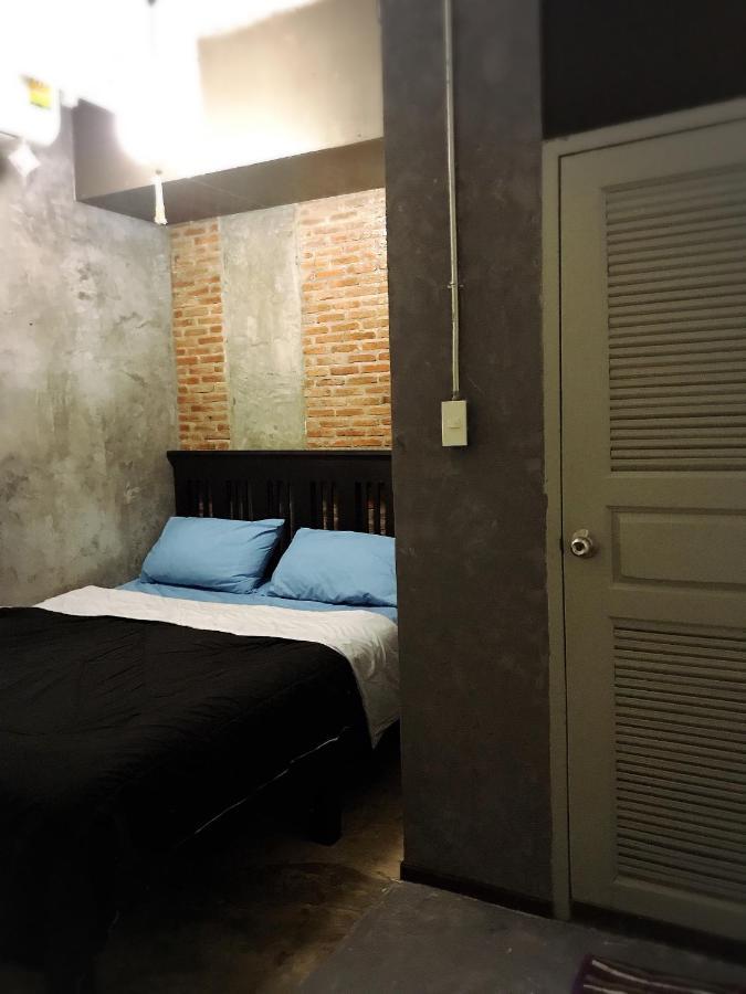 Lanna Hostel Chiang Mai Extérieur photo
