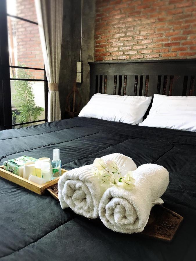Lanna Hostel Chiang Mai Extérieur photo