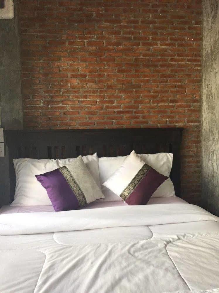 Lanna Hostel Chiang Mai Extérieur photo